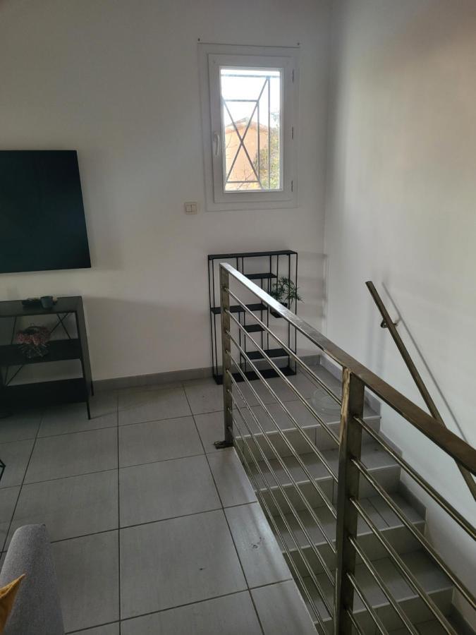 Appartement Avec Exterieur เอก-มอร์ต ภายนอก รูปภาพ